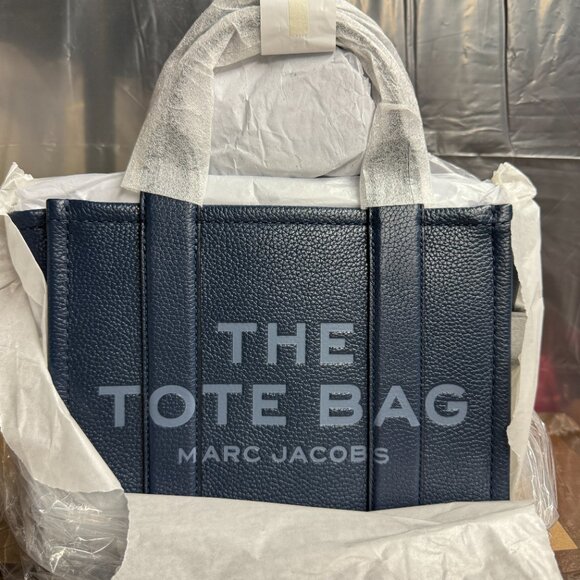 MARC JACOBS The Leather Small Tote – Blue Sea - Picture 9 of 10